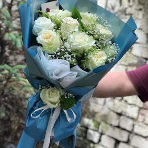 10 Adet Beyaz Gül Buketi