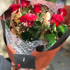 6 Adet Kırmızı Gül Buketi